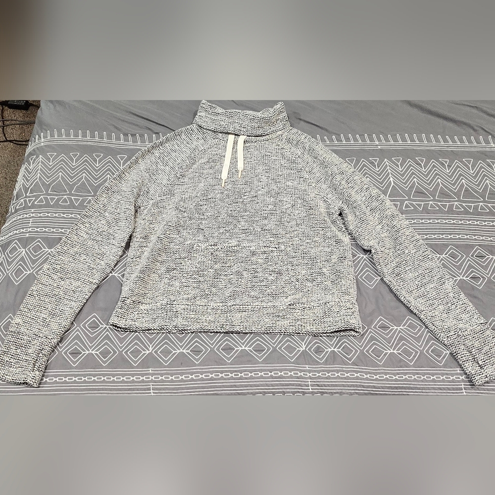 Offline by Aerie Snowday Mock Neck Sweatshirt Size XS
